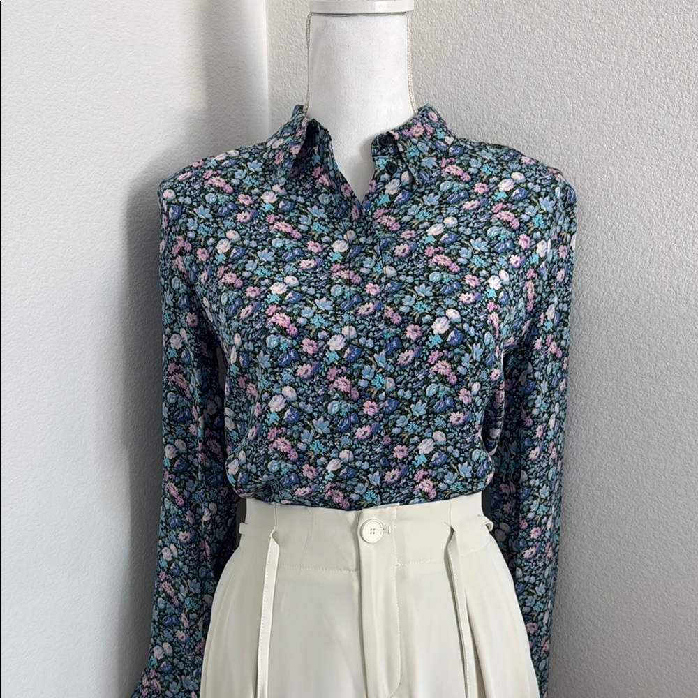 & Other Stories Blue Fitted Long Sleeve Button Down Shirt